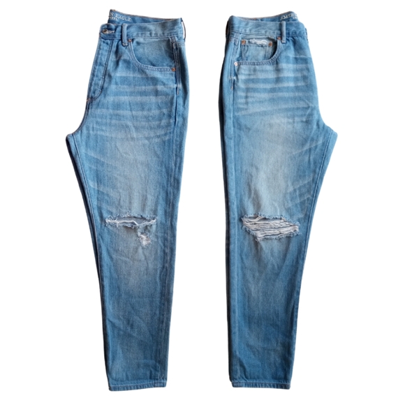 AMERICAN EAGLE Hi-Rise Girlfriend Distressed Jeans - Picture 8 of 11